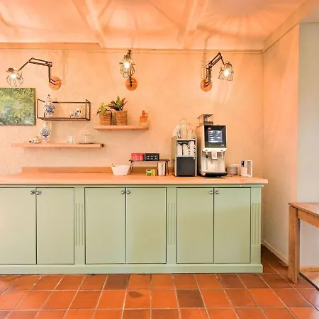 Pretty Holiday In With Garden Eibergen